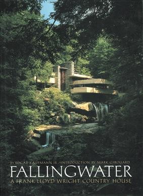 FALLINGWATER, A FRANK LLOYD WRITHT COUNTRY HOUSE.