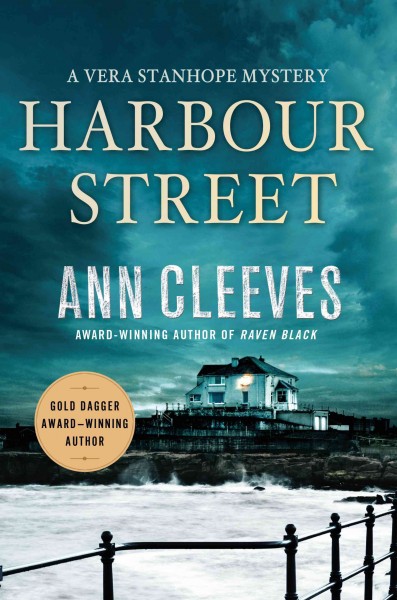 Harbour street / Ann Cleeves.